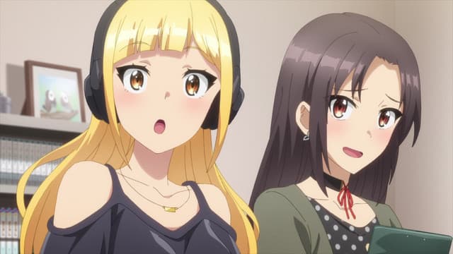 CUE!, Moon and Sun